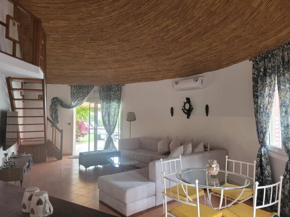 Villa Bord De Mer Avec Piscine Sali Tapé 외부 사진